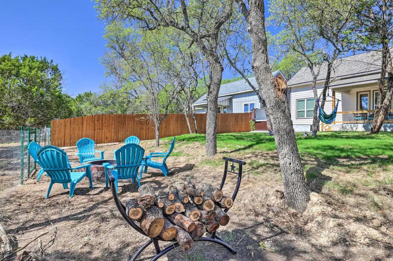 Convenient Cute Cottage Hot Tub Fire Pit Sleeps 6 Canyon Lake Kültér fotó